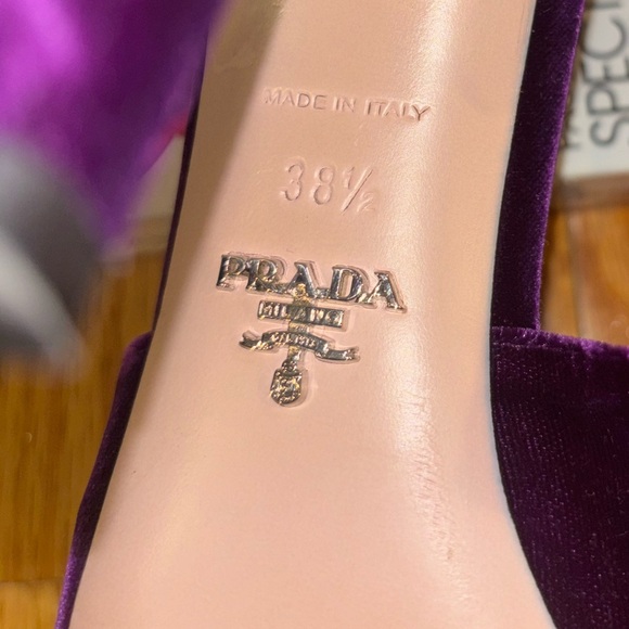 PRADA Sandal in velvet - Picture 8 of 8